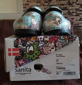 Sanita clogs